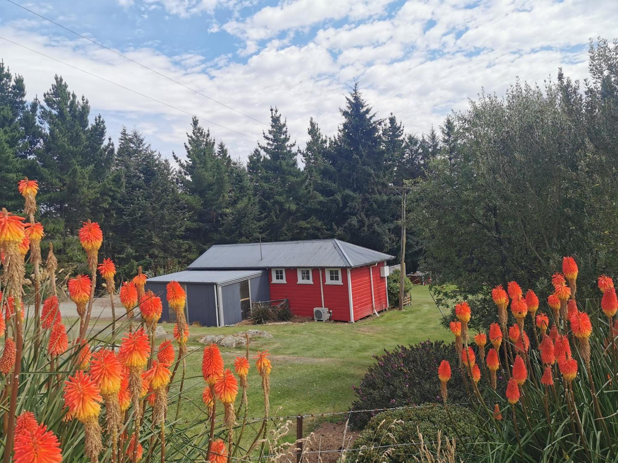 Little Red School House Villa Оамару Екстериор снимка